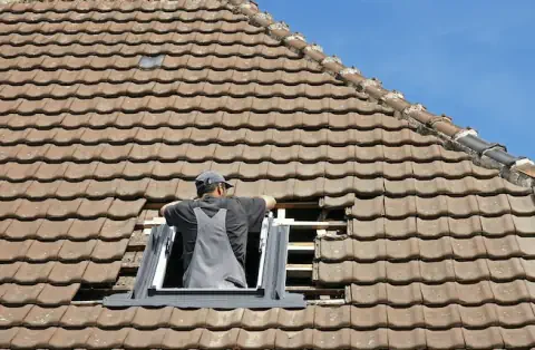 Pose de velux - Solliès-Pont